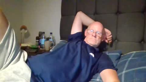 kevlooking4sez online show from June 24, 12:46 am