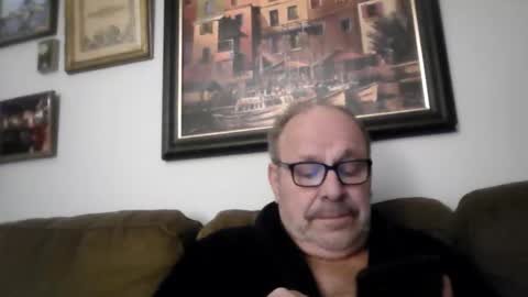 Kent online show from October 31, 1:03 pm