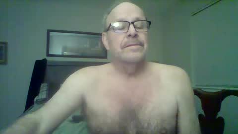 Snapshot of kfries chatting on February 1, 3:30 am Kent online show from February 1, 3:30 am