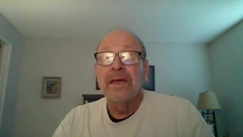 Snapshot of kfries chatting on February 28, 8:28 pm Kent online show from February 28, 8:28 pm