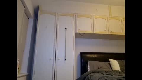 kieran938s online show from March 10, 9:10 pm