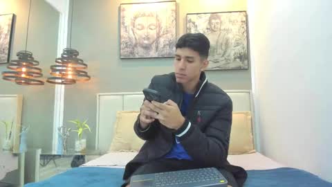 Kieran Derek online show from January 8, 3:23 am