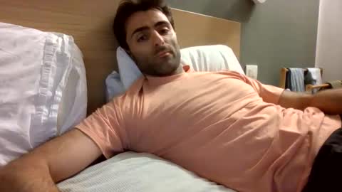 kikkus01 online show from May 14, 4:27 pm