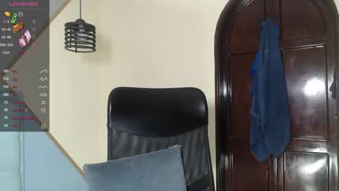 Snapshot of kilian_xx chatting on January 11, 12:18 pm Kilian xxx online show from January 11, 12:18 pm