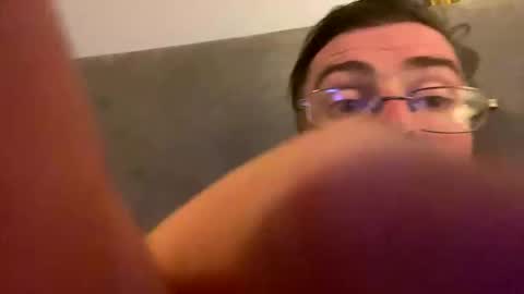 king_o107 online show from April 28, 1:11 am