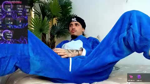 king voy online show from September 9, 8:52 pm