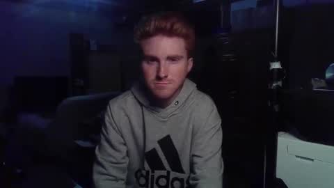 Master  King Tommy online show from March 7, 6:13 am