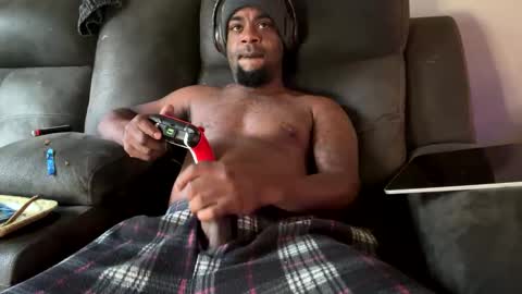 kingofkingz74 online show from October 29, 2:20 pm