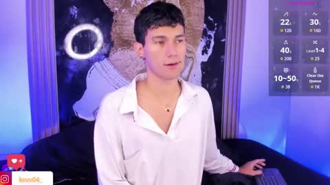  A L E X  online show from March 8, 3:21 am