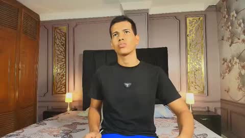 sebastian online show from December 23, 3:26 am