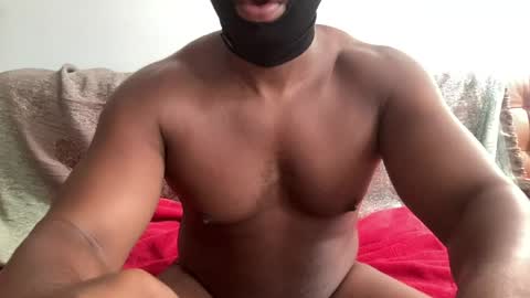 The Masked Gent online show from August 4, 3:38 pm
