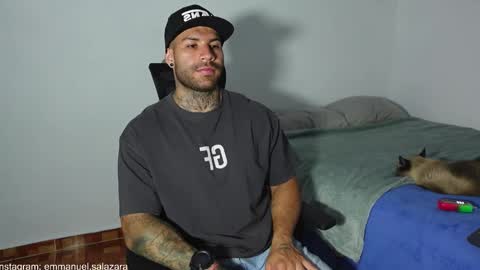 kite__ online show from December 21, 10:41 pm