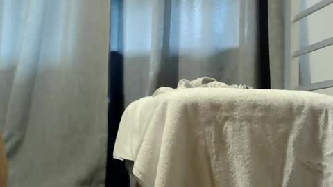 kiwibulge123 online show from March 3, 3:36 am