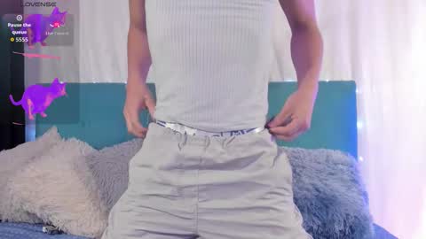 KLEO online show from December 21, 11:35 pm