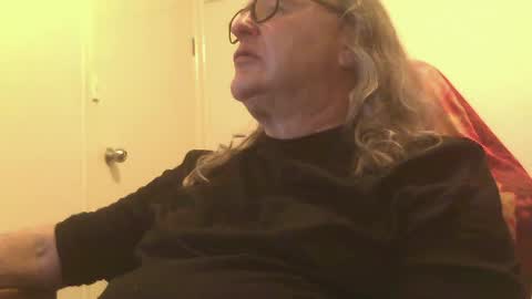 knobout online show from June 24, 10:40 am