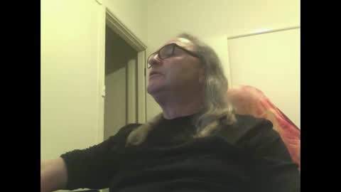 knobout online show from October 21, 10:40 am