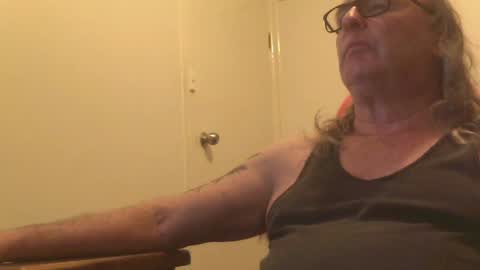 knobout online show from June 15, 10:18 am