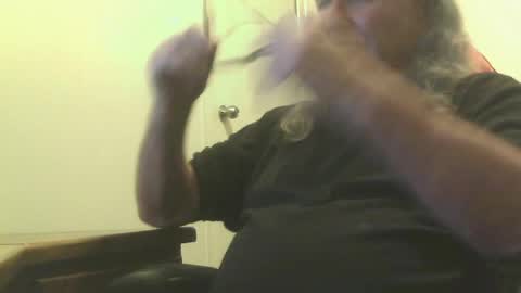 knobout online show from June 28, 12:11 pm