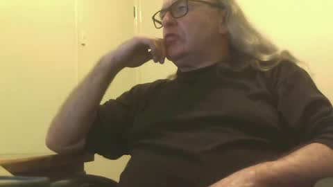 knobout online show from July 8, 12:42 pm