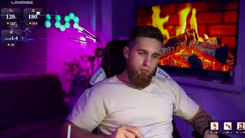 Sweet boy online show from June 27, 10:15 pm