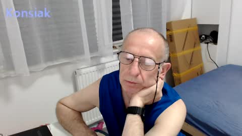 Komsiak online show from May 12, 7:11 pm