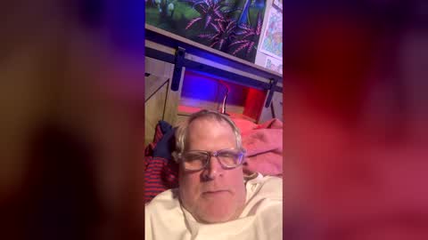 korysmith568 online show from March 4, 7:04 am