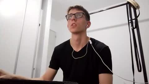 Facu online show from January 18, 9:28 pm