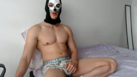 kraison66 online show from July 2, 7:31 pm