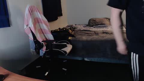 Kuggy online show from March 8, 3:16 pm