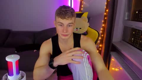 kurt_hanssen online show from November 15, 7:05 pm