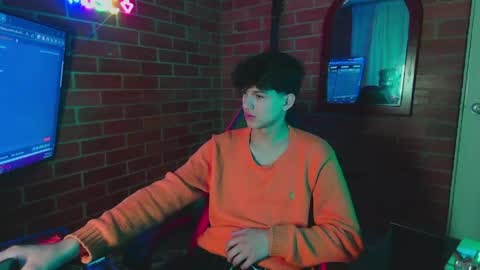 JASON online show from April 25, 5:43 am