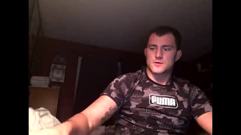 Snapshot of kylegotittt chatting on January 4, 4:01 am Hotbody545 online show from January 4, 4:01 am