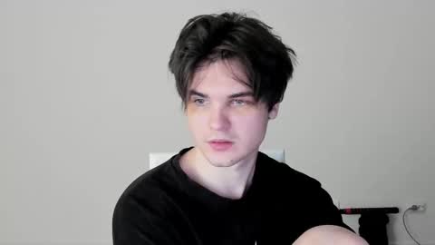 Kyroro online show from November 13, 1:43 am