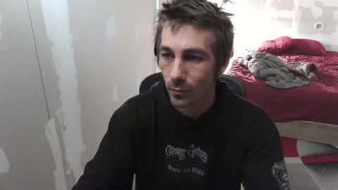 l1v1nth3dr3am online show from October 20, 5:17 pm