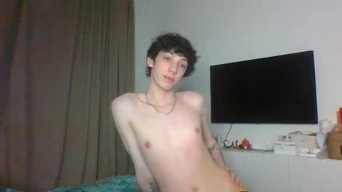 liam online show from February 19, 10:17 pm