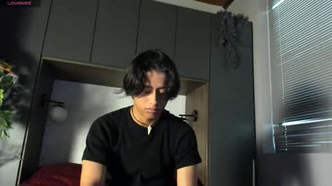 labrinthteasing online show from October 27, 3:03 pm