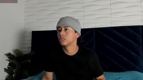 labrinthteasing online show from December 21, 12:13 pm