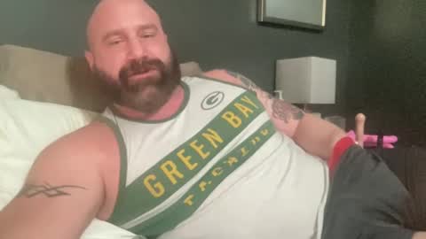 laceyslion online show from January 8, 1:20 pm