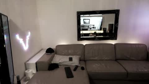 Hectic online show from February 26, 2:48 am