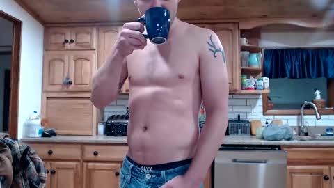 Lance online show from May 1, 12:08 pm