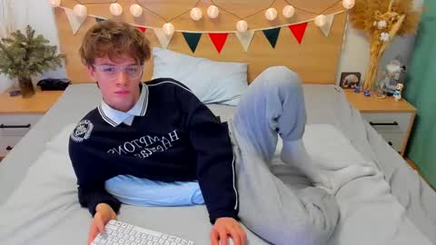 Fandi online show from January 23, 3:32 pm