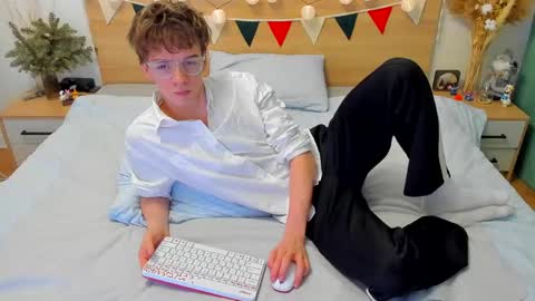 Fandi online show from January 25, 10:29 am