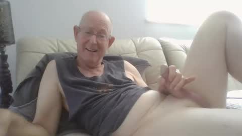 largerthan-   say hi on entry online show from April 6, 1:24 am