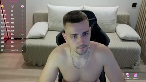 Snapshot of larstar01 chatting on September 20, 9:15 pm Lars online show from September 20, 9:15 pm