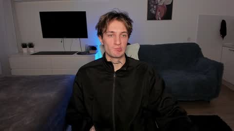 acie online show from December 23, 6:11 am