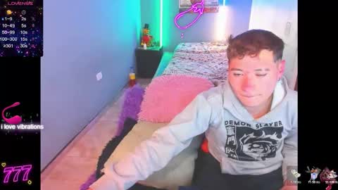 SANTI  AND JORDAN online show from February 22, 3:08 am