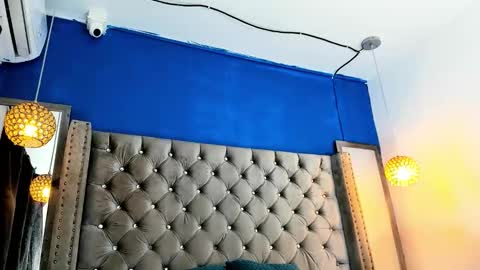 Zeus online show from November 14, 4:26 am