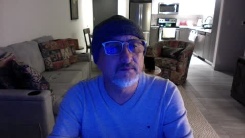 QS - INDEPENDENT MODEL online show from January 30, 2:27 am