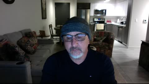 QS - INDEPENDENT MODEL online show from January 16, 6:46 am