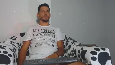 latino_lover_ online show from March 25, 1:20 am